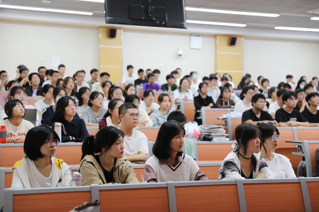 6cf5bd688d3f47bc981342937d67dd71.jpg 6cf5bd688d3f47bc981342937d67dd71.jpg